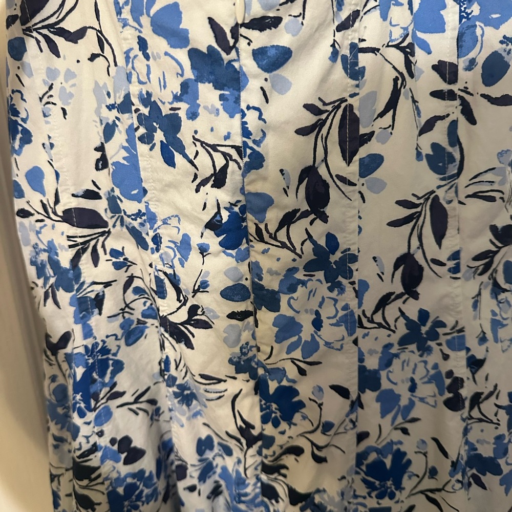Free Assembly 100% Cotton Floral Midi Dress with Pockets Blue White - Picture 6 of 8